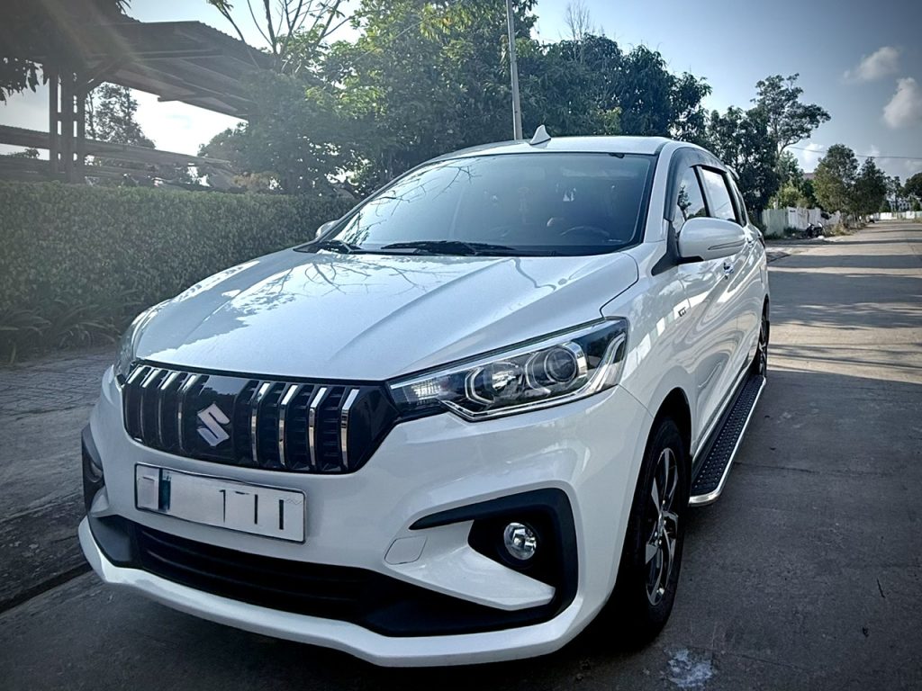 7-seater car rental